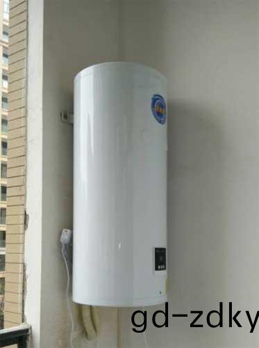 陽檯壁掛式太陽能熱水係統水箱 陽檯壁掛式太陽能熱水係統(tong)水箱