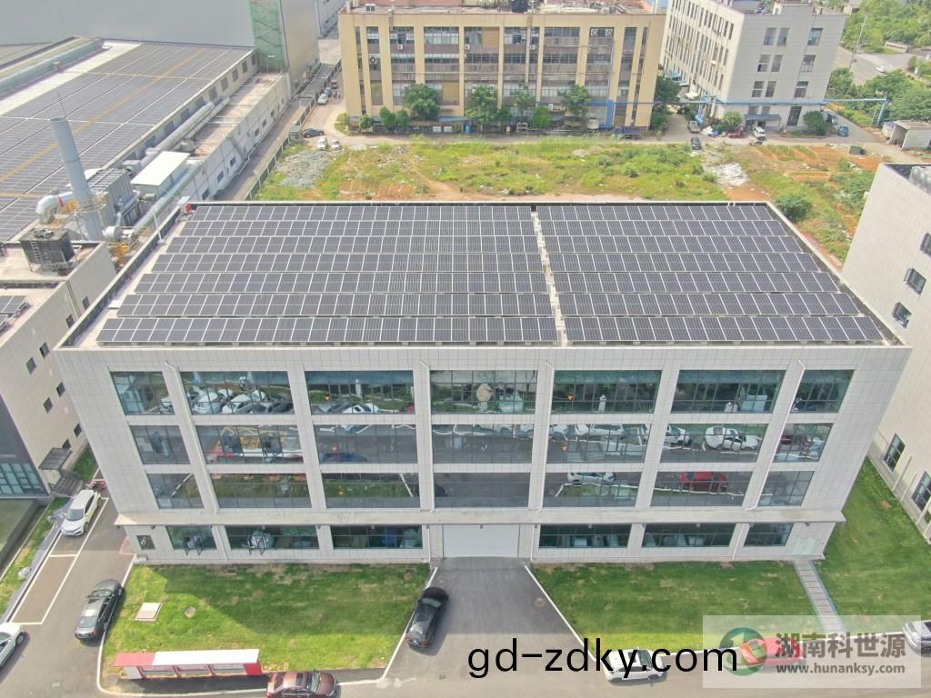 廠房屋頂光伏髮電2